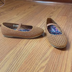 Carter brown flats size 10
